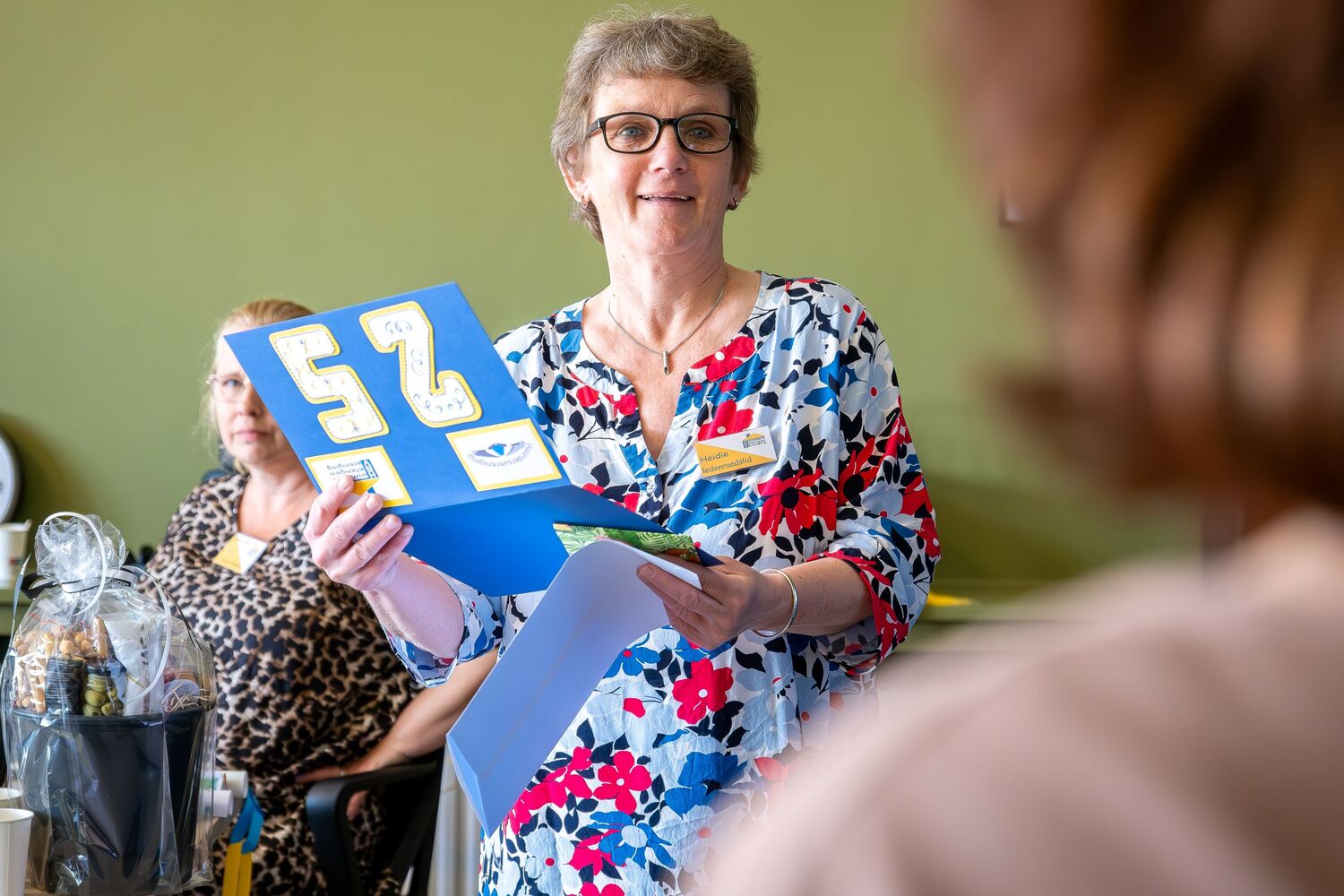 Heidie Steenbeek benoemd als erelid HBV tijdens jubileumviering